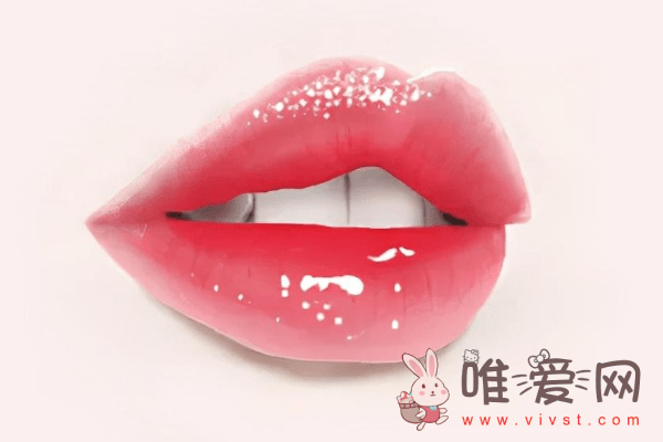 丰唇的方法有哪些？不用手术就能丰唇的方法有哪些？